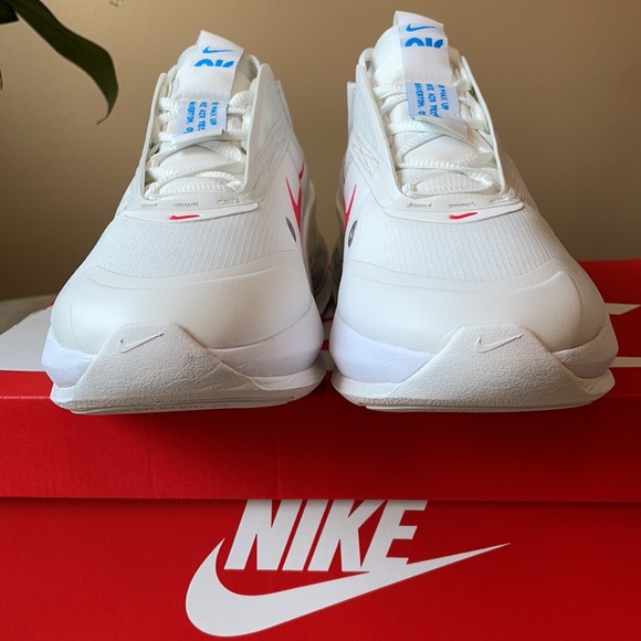 Nike Air Max UP Summit White/Siren Red CW5346-100 Women Nike Air Max Up Women Summit CW5346 100